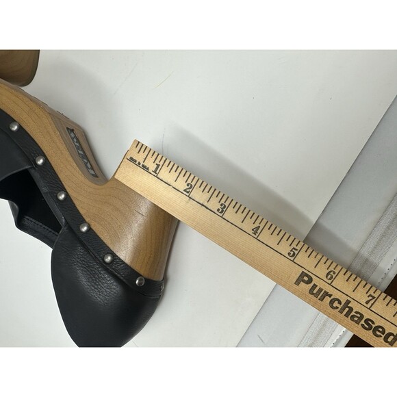 Korks Black Arielle Studded Wood Sole d'Orsay Pump (Women), Size 8.5 - Picture 9 of 11